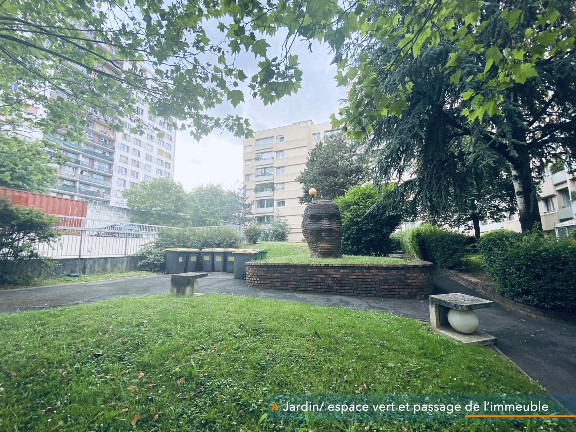 Appartement Parisien Neuf, Moderne Avec Une Grande Salon, 2 Chambres, 4 Lits, Parking Gratuit, 15Min De Paris Et 13 Min Aeroport Orly Vitry-sur-Seine Luaran gambar